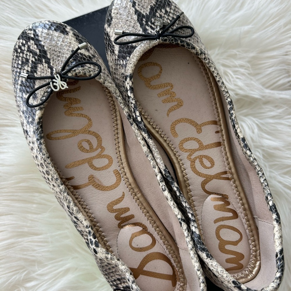 Sam Edelman Black and Tan Snake Print Flats